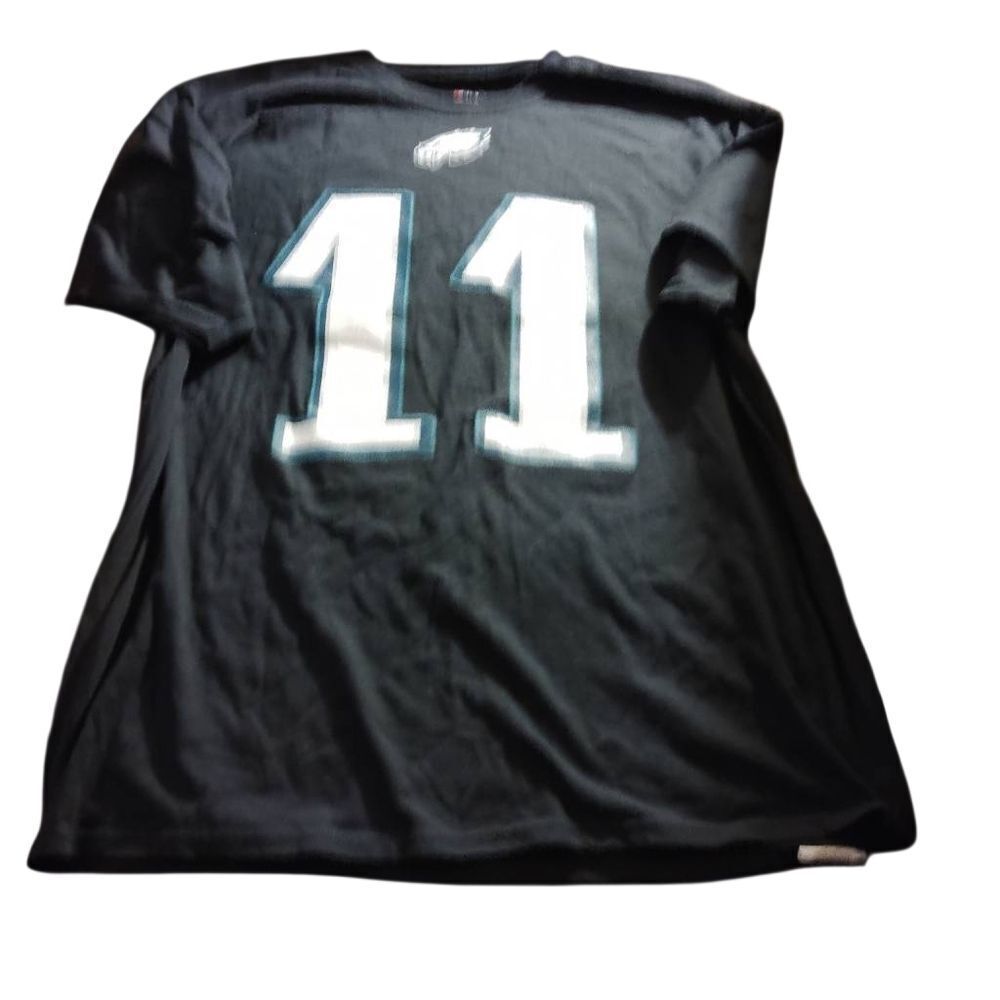 Majestic Black and White Short (11) Sleeve Tee